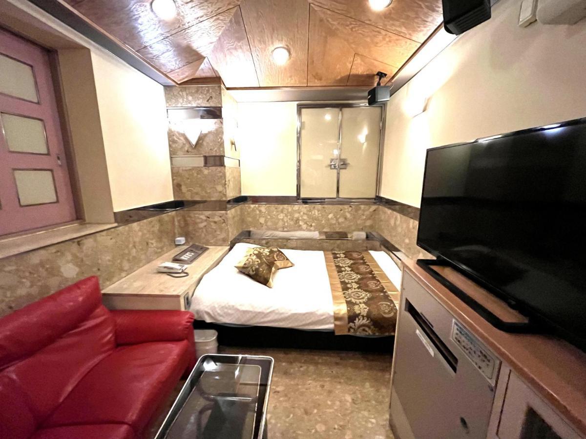 Hotel Crystal 大人専用 Τόκιο Εξωτερικό φωτογραφία