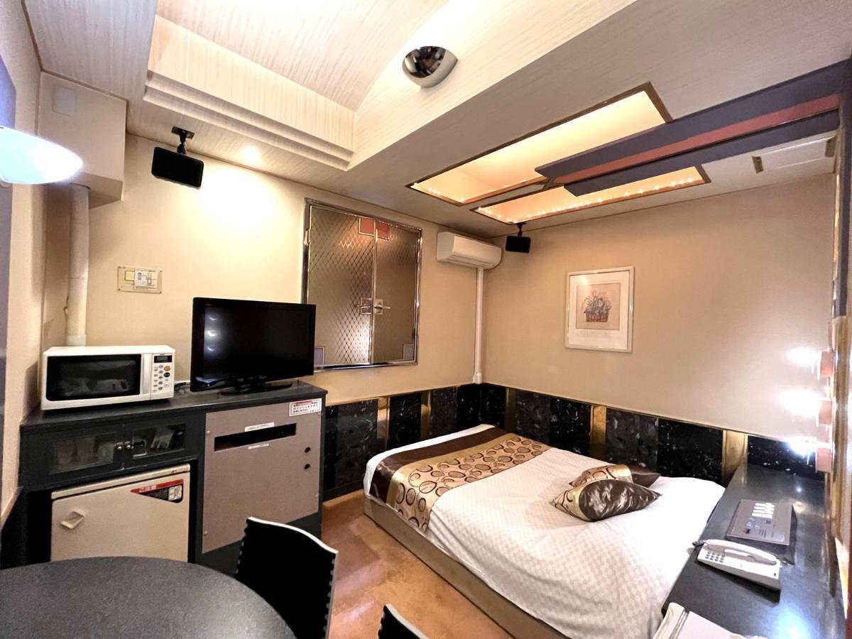 Hotel Crystal 大人専用 Τόκιο Εξωτερικό φωτογραφία