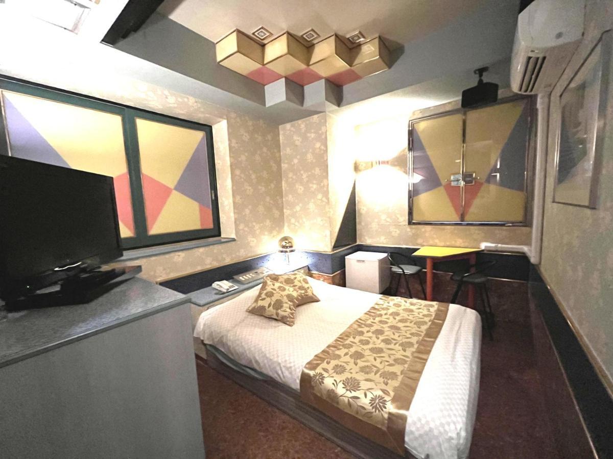 Hotel Crystal 大人専用 Τόκιο Εξωτερικό φωτογραφία