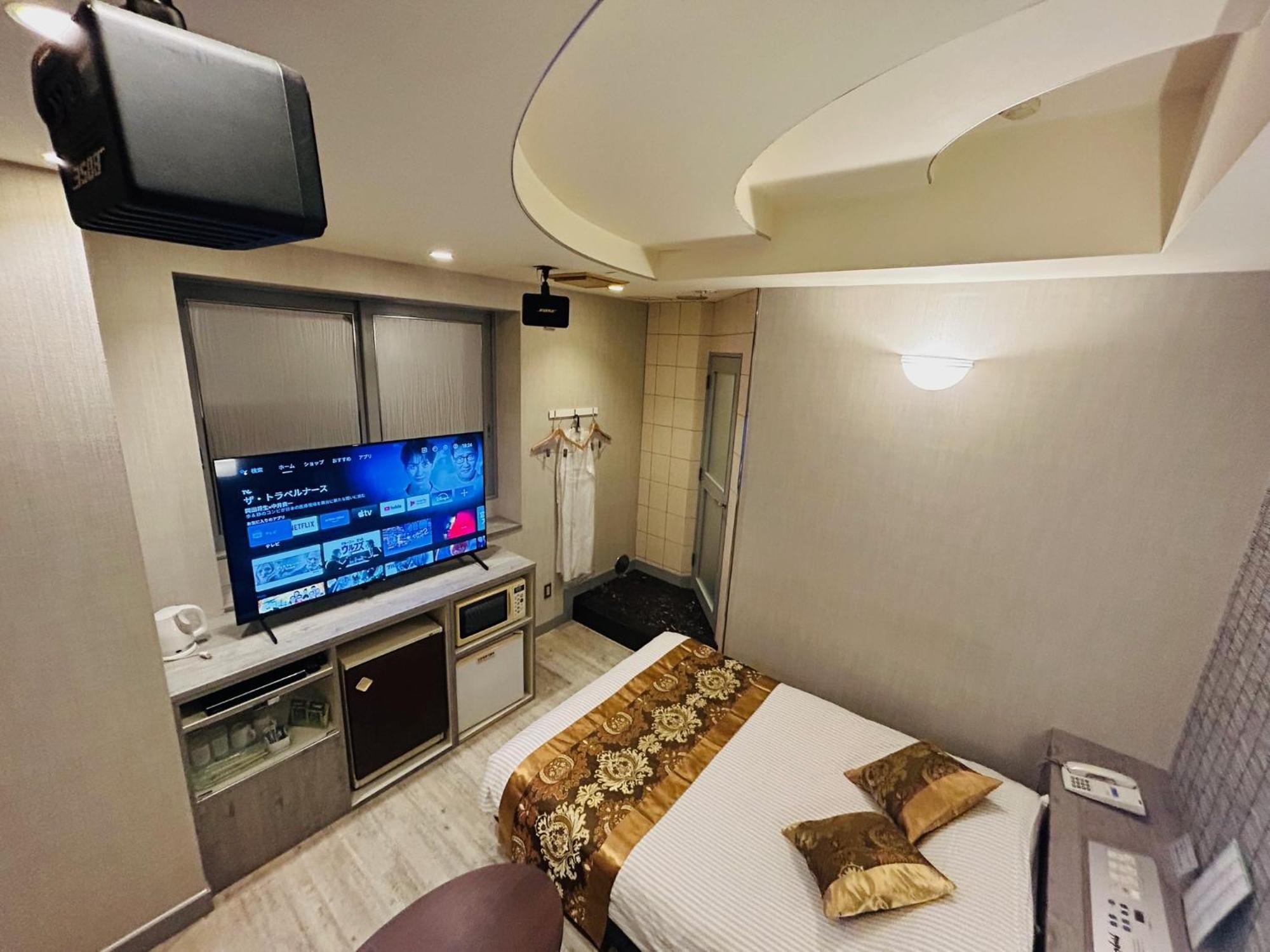 Hotel Crystal 大人専用 Τόκιο Εξωτερικό φωτογραφία
