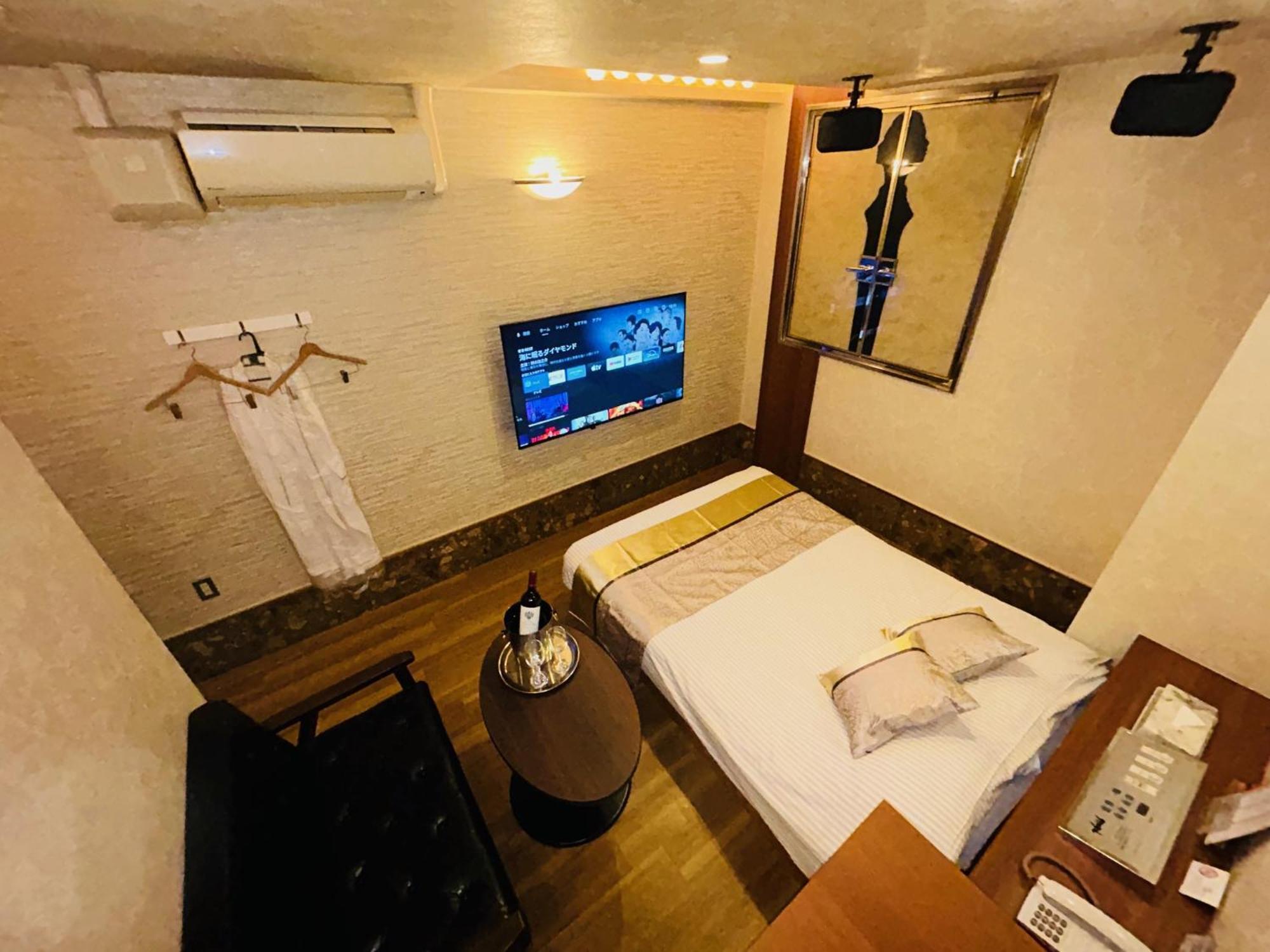 Hotel Crystal 大人専用 Τόκιο Εξωτερικό φωτογραφία