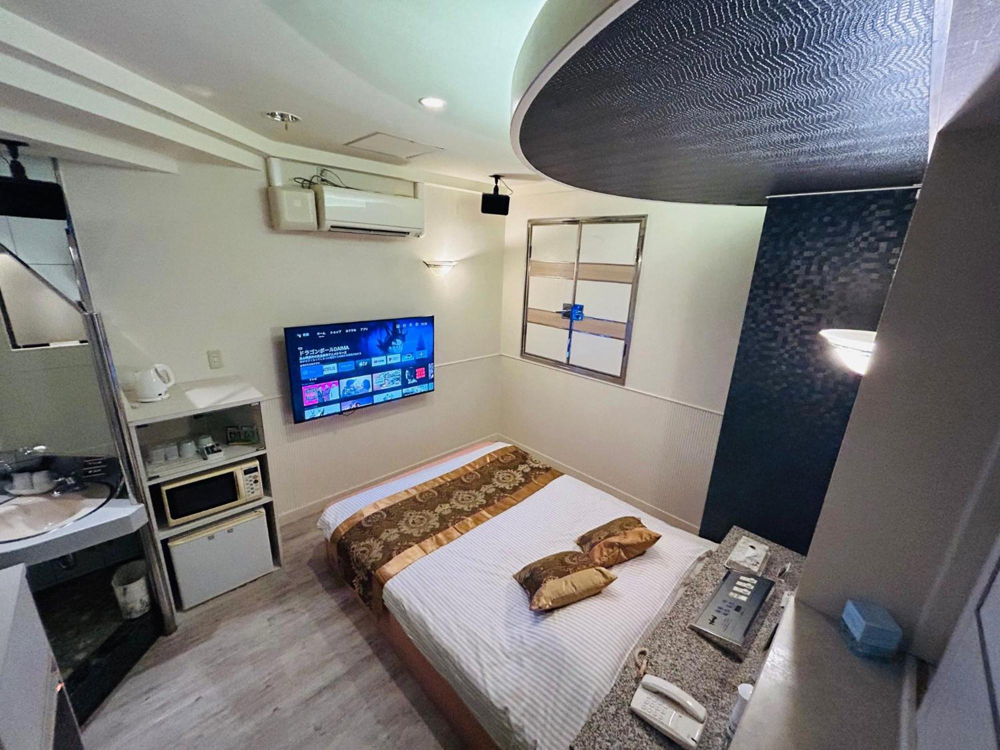 Hotel Crystal 大人専用 Τόκιο Εξωτερικό φωτογραφία